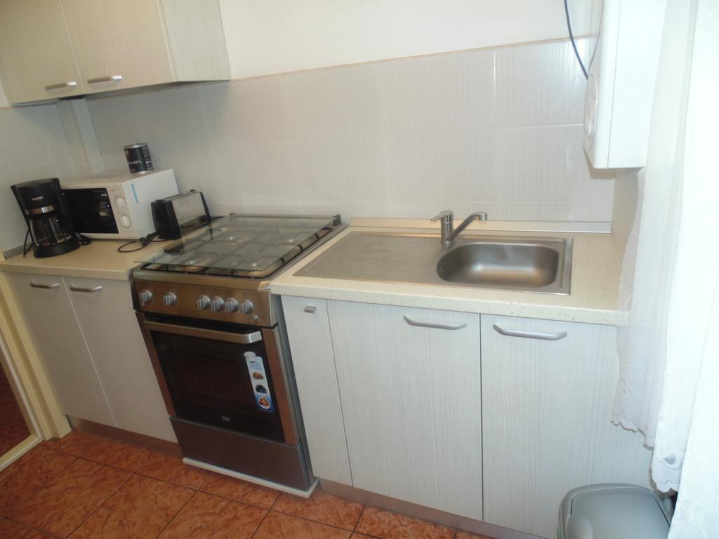 Lary Apartament Suceava Phòng bức ảnh