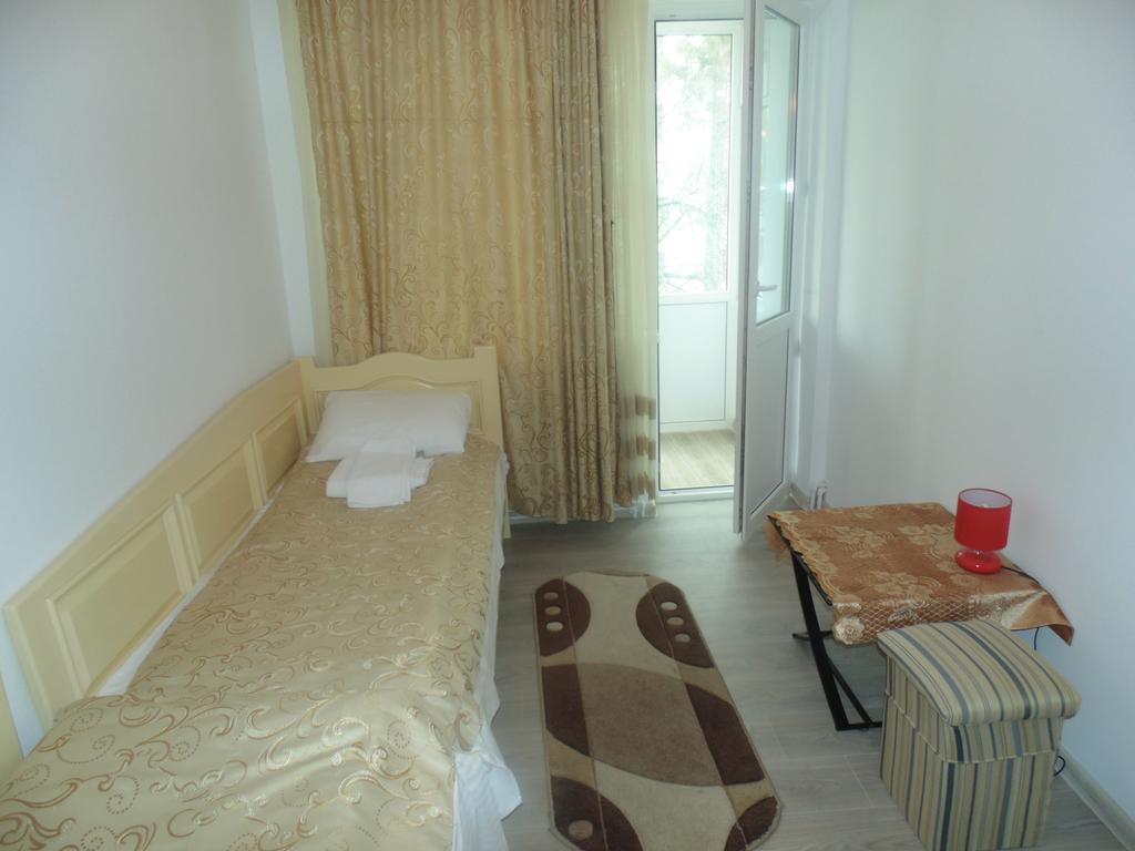 Lary Apartament Suceava Phòng bức ảnh